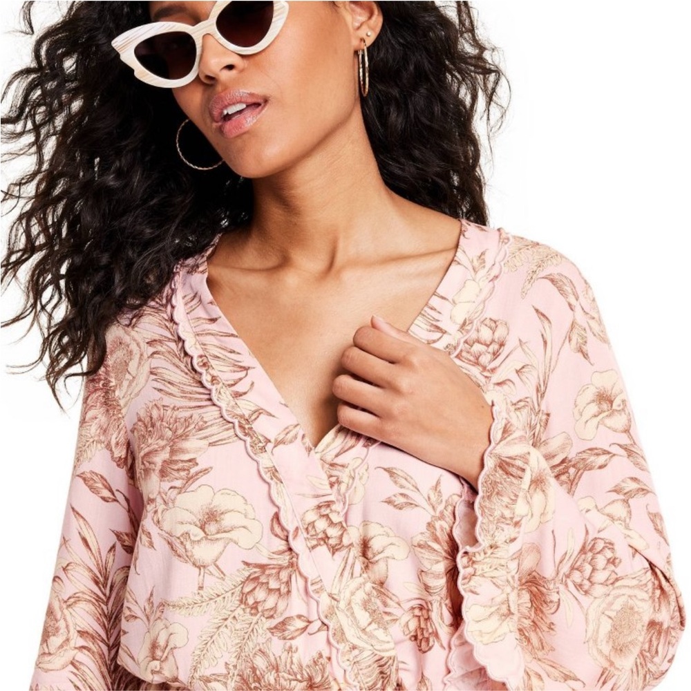 Women’s romantic floral print flare sleeve romper Agua Bendita x Target Romper